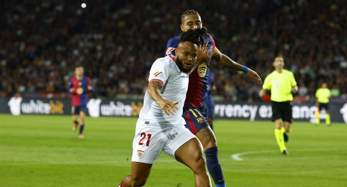 Ejuke, fuera de juego: la delicada lesión que sacude al Sevilla Ejuke, fuera de juego: la delicada lesión que sacude al Sevilla