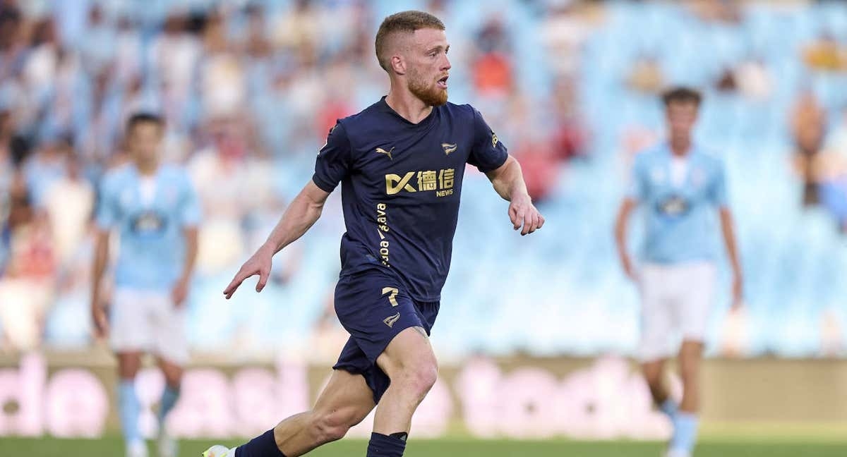 Carlos Vicente, el posible recambio para Mingueza en el Celta de Vigo Carlos Vicente, el posible recambio para Mingueza en el Celta de Vigo