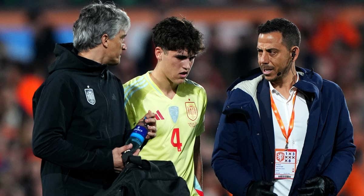 Pau Cubarsí se lesiona con la selección española