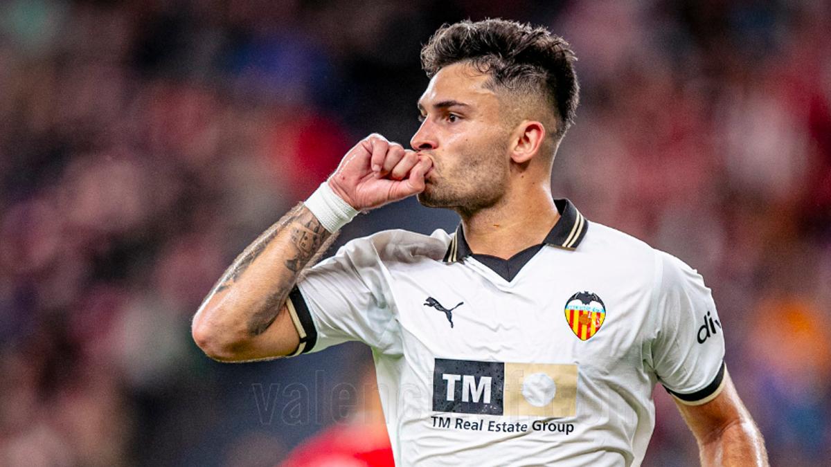 Hugo Duro: un líder goleador en el Valencia CF Hugo Duro: un líder goleador en el Valencia CF