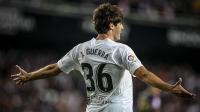 Javi Guerra desestima oferta de renovación y pone en vilo su futuro en el Valencia CF