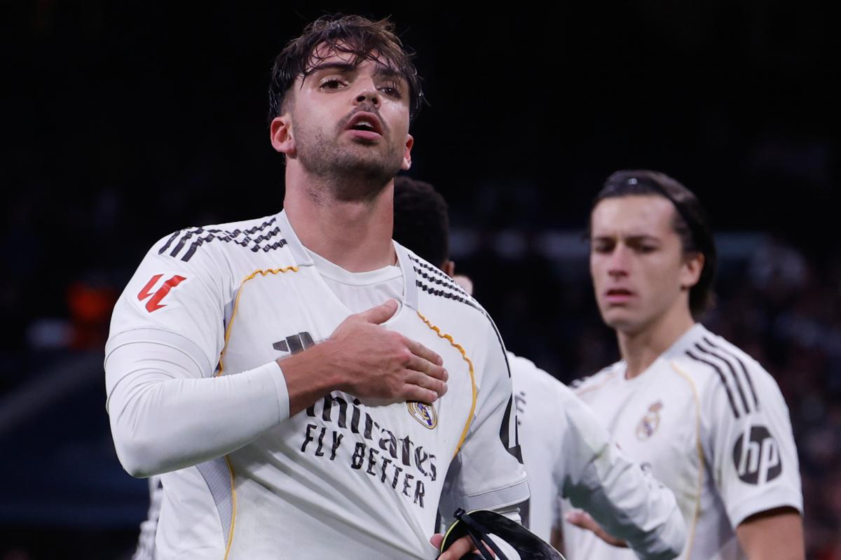 Raúl Asencio podría estar lesionado por una fisura en la tibia
