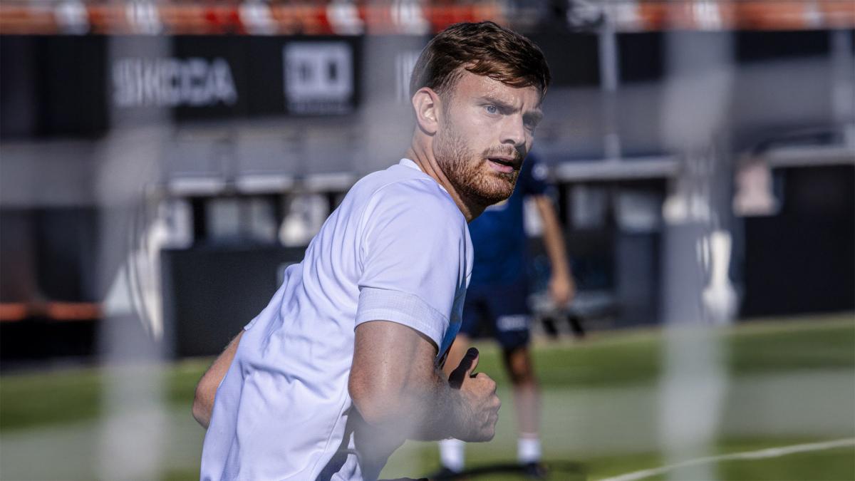 Lucas Beltrán, duda para la Jornada 27 tras dos semanas de lesión en Valencia CF