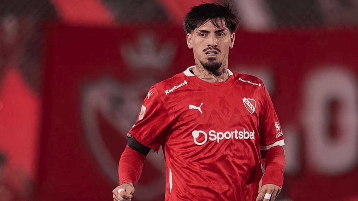 El Betis reactiva su interés en Kevin Lomónaco para reforzar la defensa