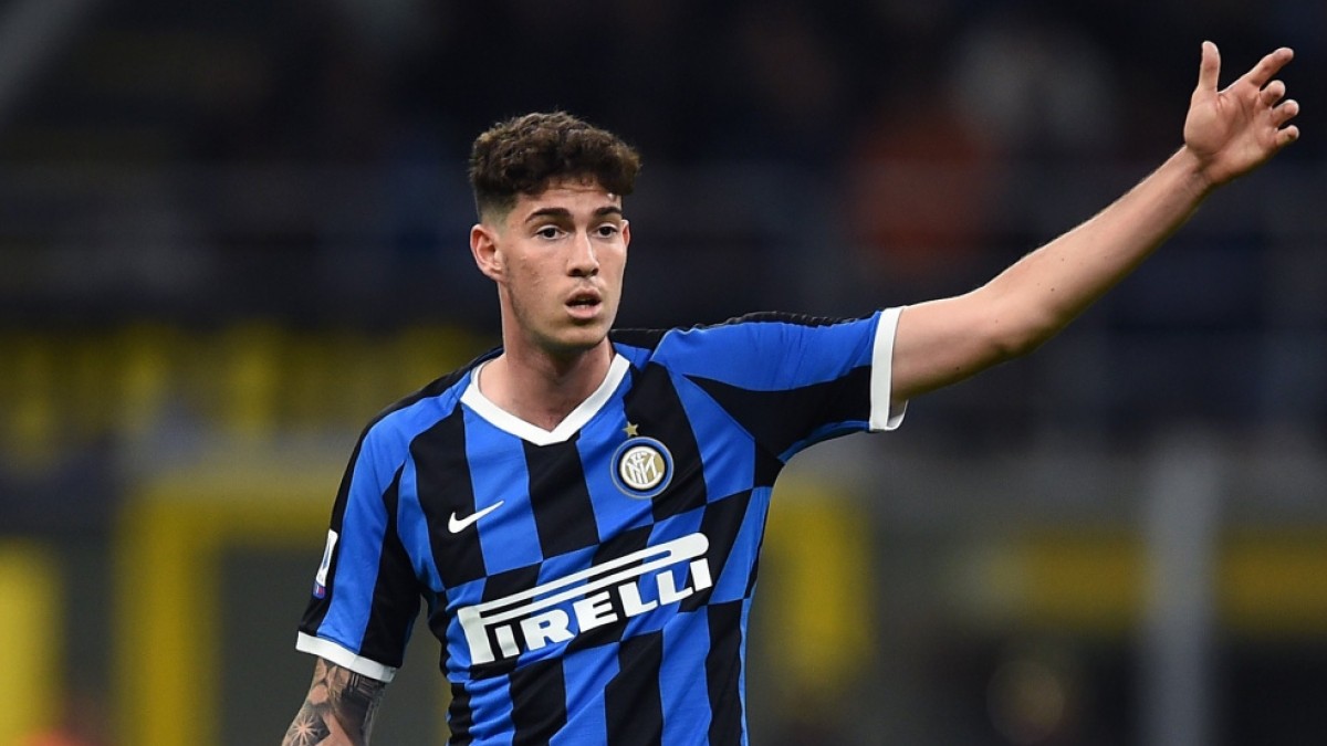 Real Madrid y Barcelona se disputan a Bastoni en un mercado de fichajes intenso