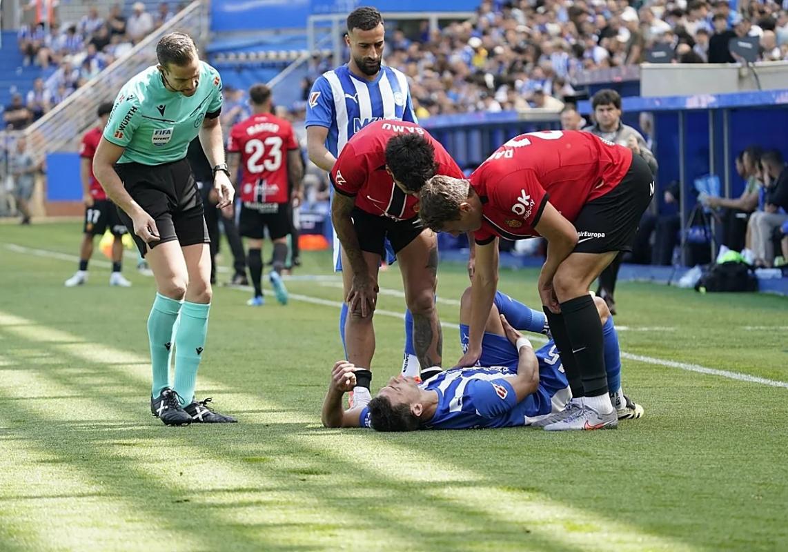 Lucas Boyé sufre una lesión muscular y se retira tras 4 minutos ante el Mallorca