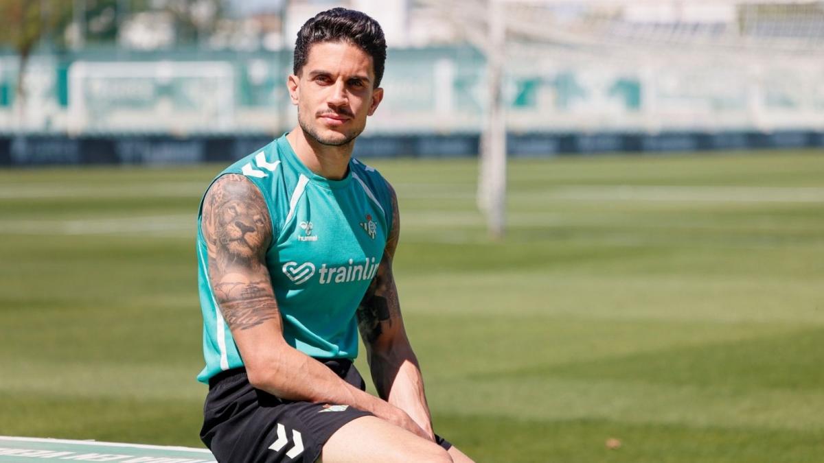 Marc Bartra sufre molestias en la planta del pie y es duda en el Real Betis