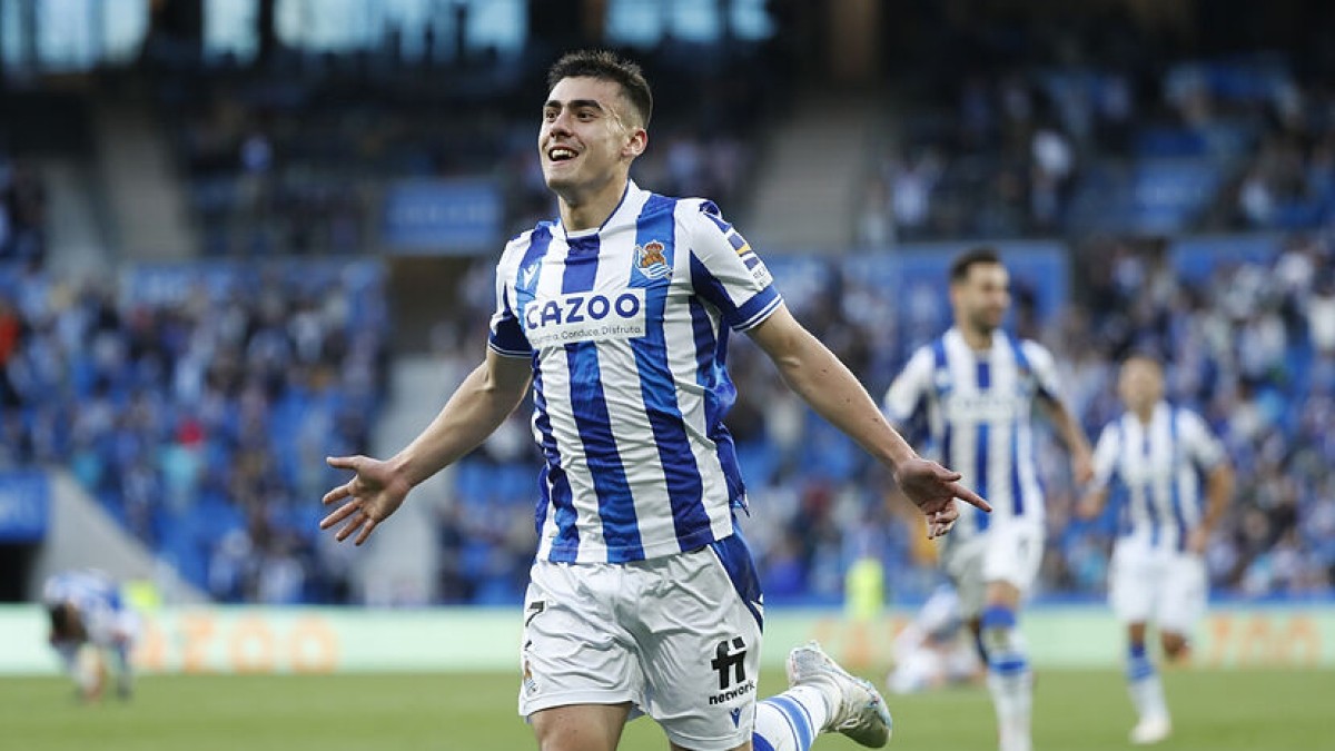 La Premier seduce a Barrenetxea tras una temporada estelar en la Real Sociedad