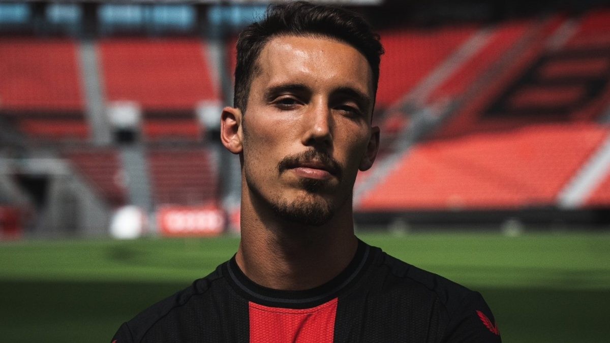 El Atlético acelera el fichaje de Grimaldo y lo deja muy cerca de cerrarlo hoy