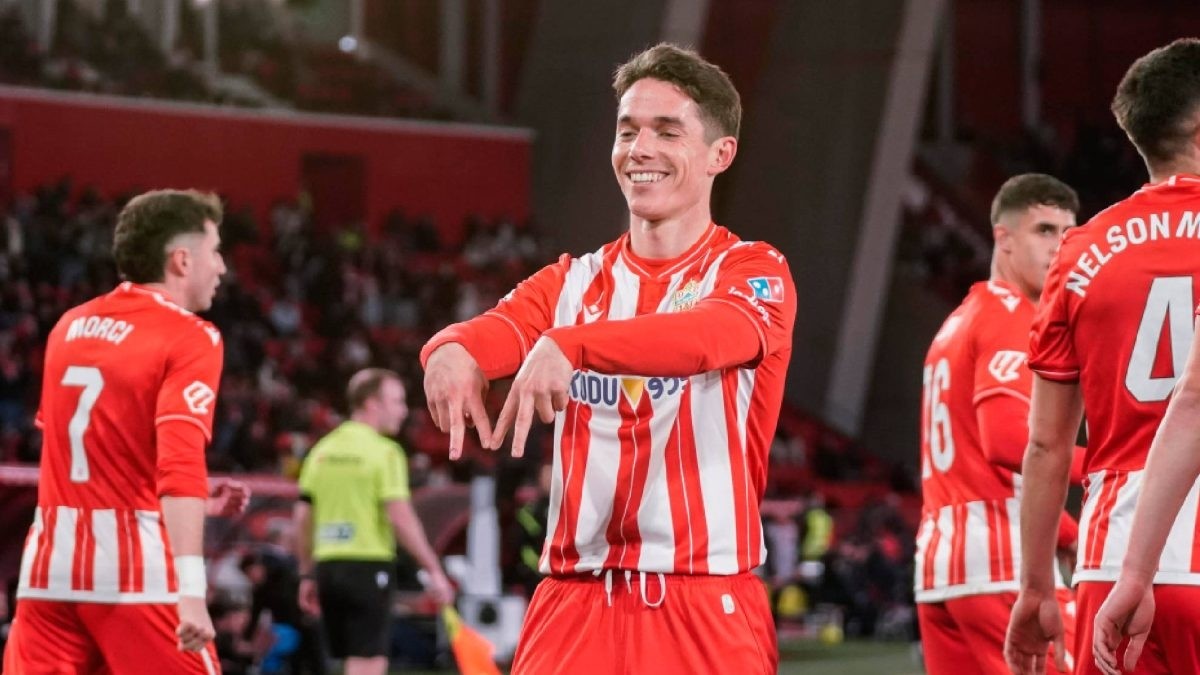 El Real Madrid, atento a la salida de Sergio Arribas del Almería