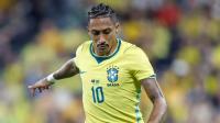 El Barça mira con preocupación el papel de Raphinha con Brasil