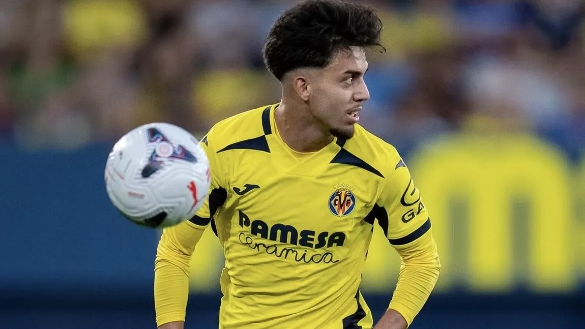 Akhomach, seria duda del Villarreal para la Copa tras acabar con molestias