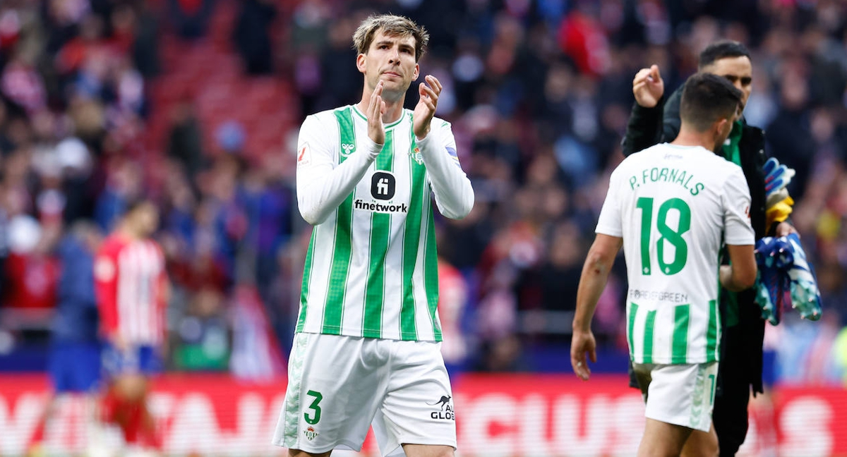 En Busca de Estabilidad Defensiva: El Betis y su Estrategia para el Próximo Mercado de Fichajes En Busca de Estabilidad Defensiva: El Betis y su Estrategia para el Próximo Mercado de Fichajes